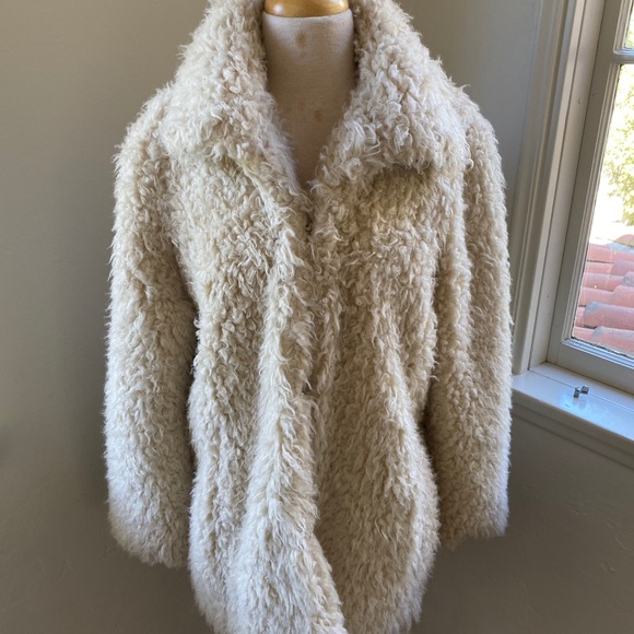 BCBG Generation faux Shearling Coat Medium - Picture 2 of 8
